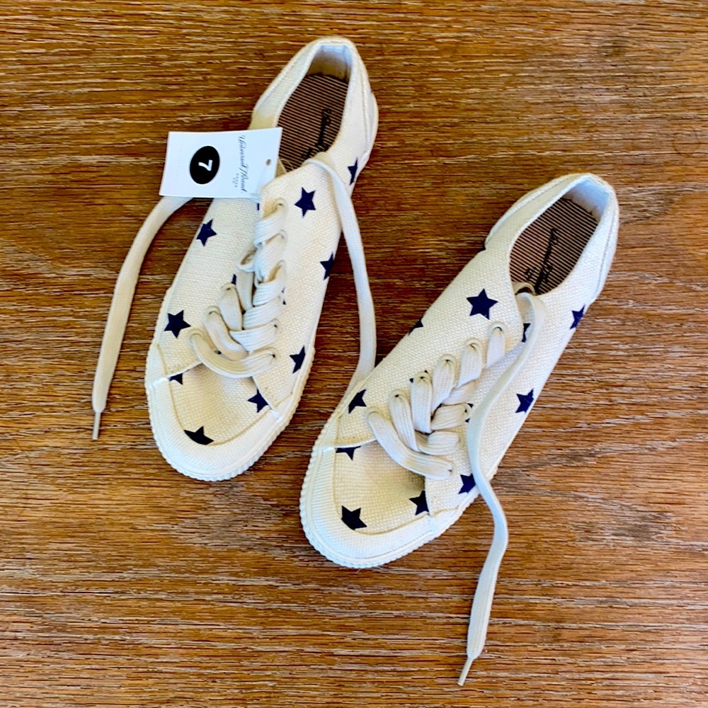 Universal Thread sneakers - white/blue stars